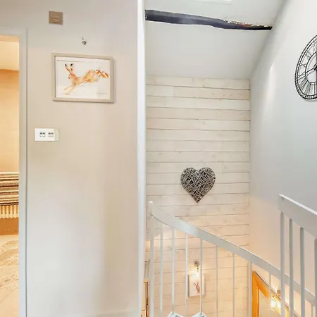 2 Bed In Carnforth Oc-95452 * Kirkby Lonsdale