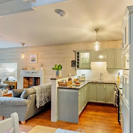 2 Bed In Carnforth Oc-95452 Ferienhaus