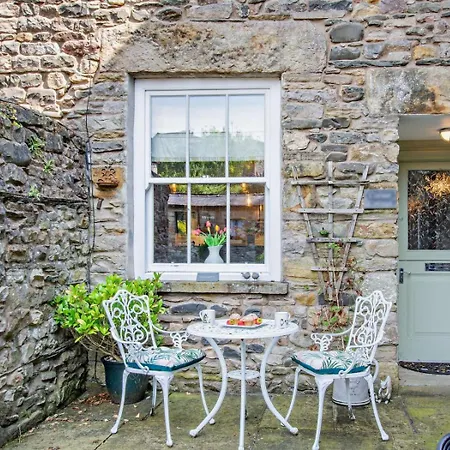 2 Bed In Carnforth Oc-95452 קירבי לונסדייל