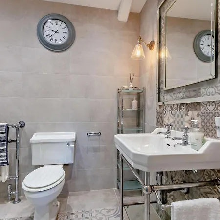 Semesterbostad 2 Bed In Carnforth Oc-95452 *