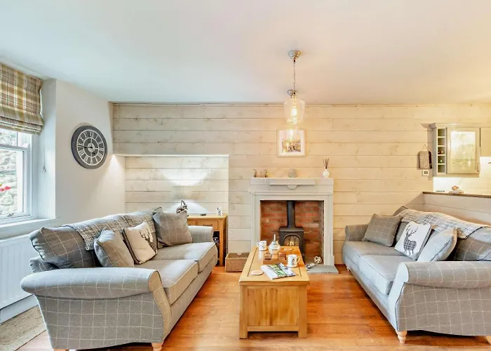 2 Bed In Carnforth Oc-95452 Holiday home