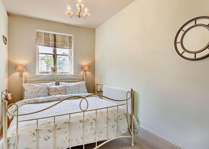 2 Bed In Carnforth Oc-95452 Holiday home