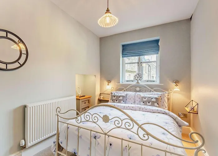 2 Bed In Carnforth Oc-95452 Holiday home